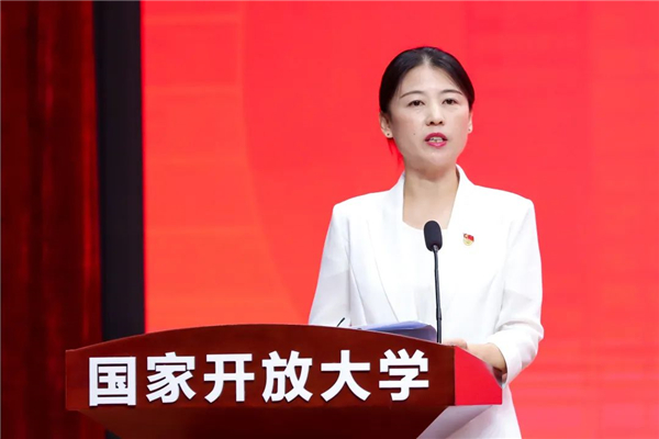 國(guó)家開(kāi)放大學(xué)召開(kāi)慶祝建黨101周年暨“七一”表彰大會(huì) 荊德剛為全體黨員講黨課